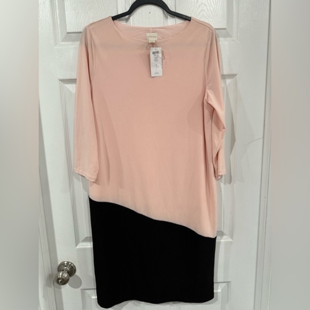 Chicos Pink and Black Dress
P2P approximately 21”
Length approximately 40”